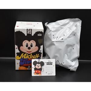 Pop Mart Disney Mickey Mouse Family Cute Together Keychain Pendant (A11)